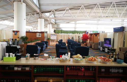 青岛胶东国际机场国际头等舱休息室(t2国际)位置,餐饮点评_龙腾出行