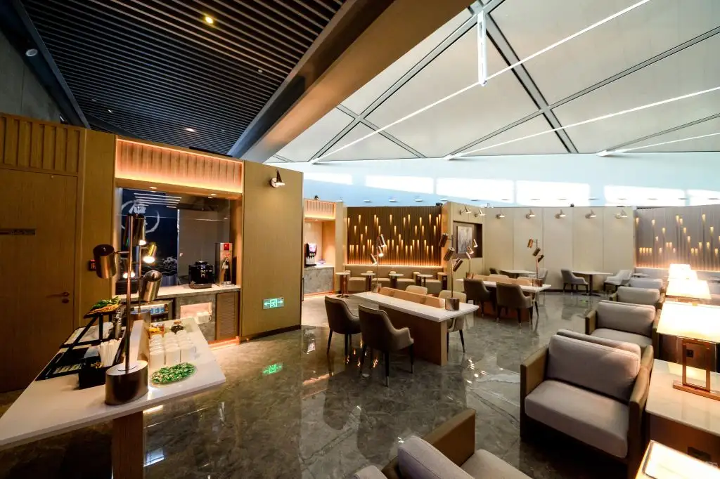 First Class Lounge V1 (T2 - Dom) – photos 7