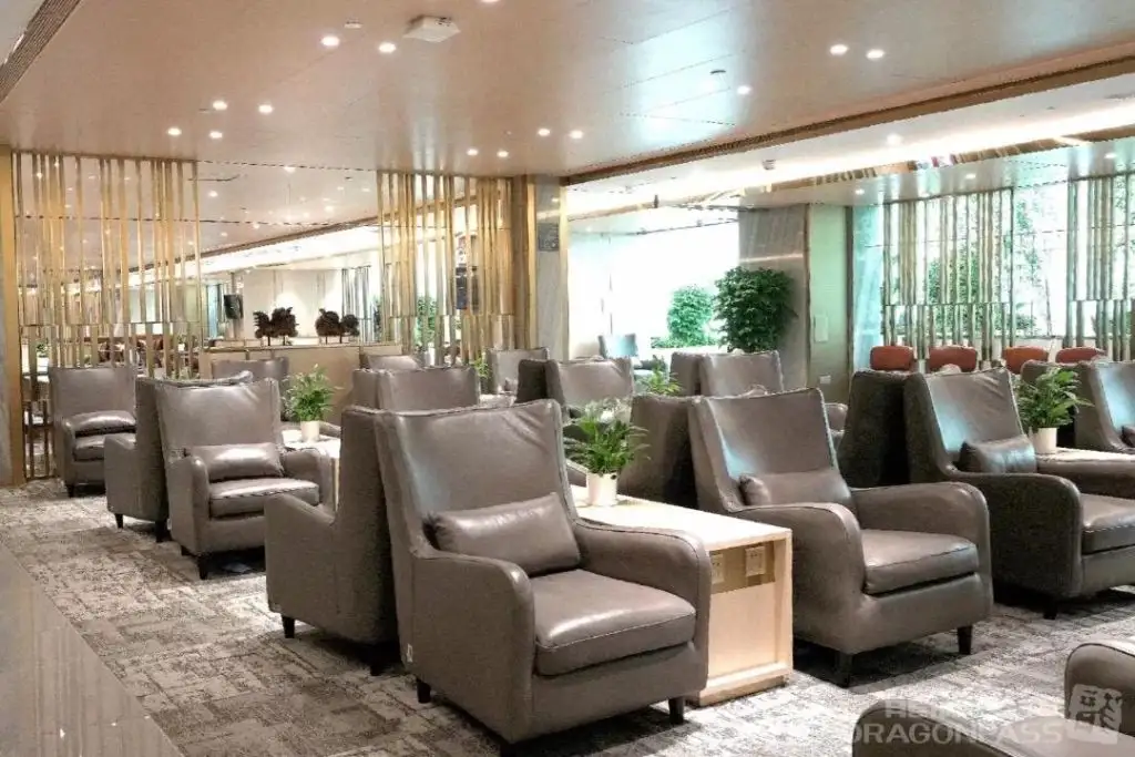 Air China First Class Lounge – photos 8