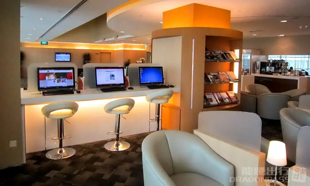 SATS Premier  Lounge (T2) – photos 7