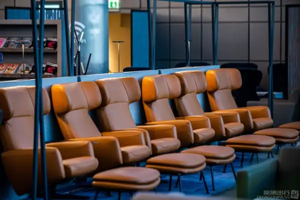 Airport Lounge – photos 2