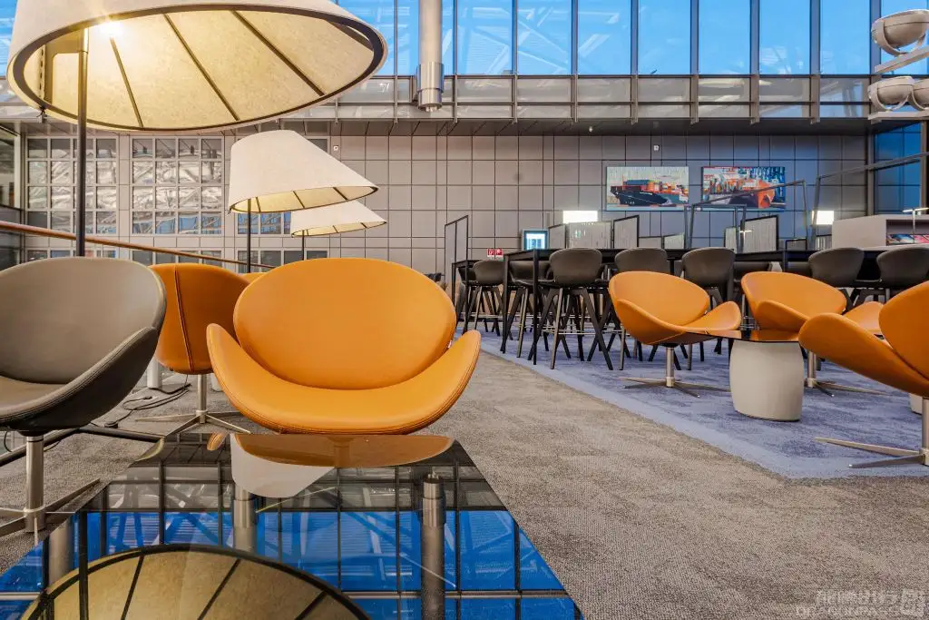 Airport Lounge – photos 6