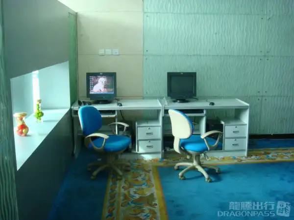 First Class Lounge – photos 2