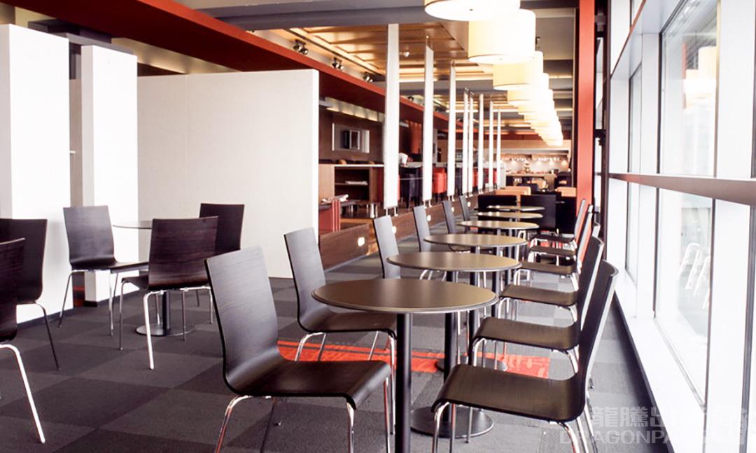 Dan Lounge B — food & bar
