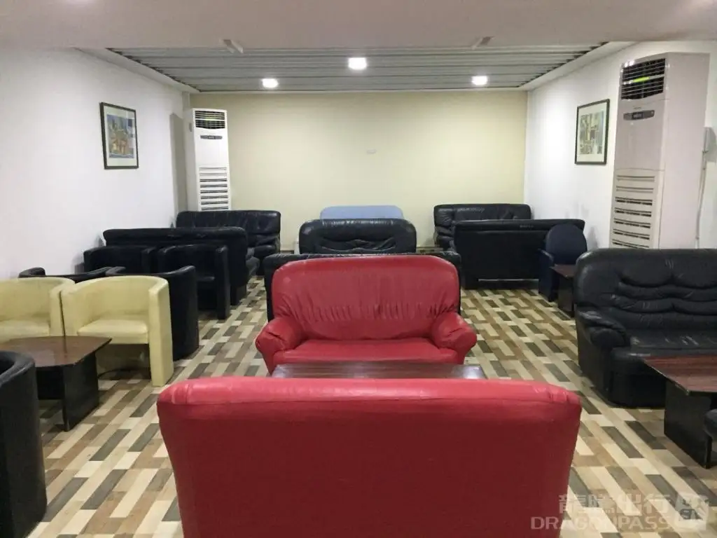 First Class Lounge – photos 1