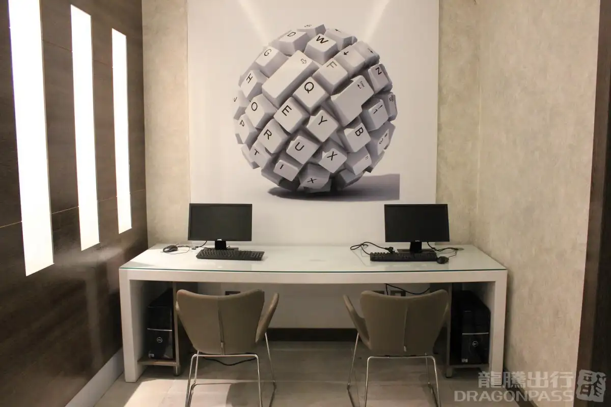 Primeclass CIP Lounge – photos 9