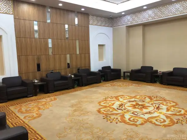 First Class Lounge – photos 5