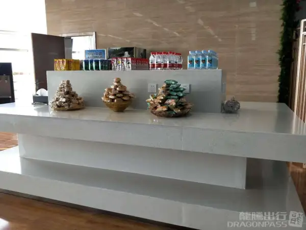 First Class Lounge – photos 3