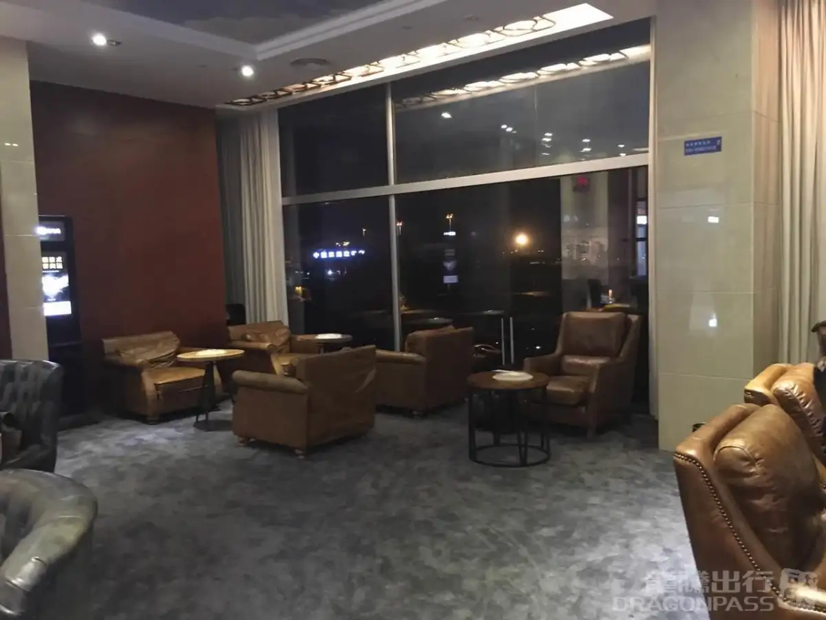 First Class Lounge – photos 7