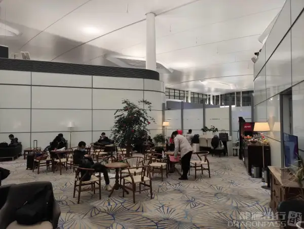 First Class Lounge No. 3(T2 Domestic) – photos 5