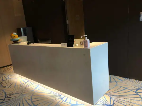First Class Lounge – photos 3