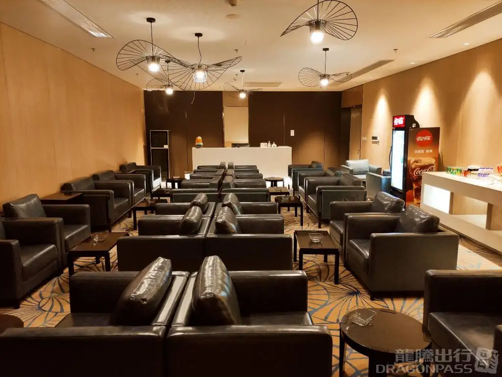 First Class Lounge – photos 7