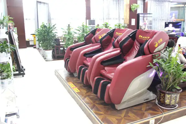 First & Business Class Lounge – photos 4