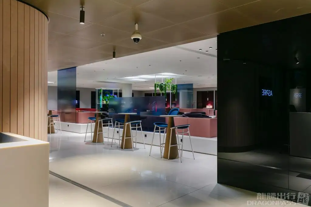 Aspire Lounge (No.26) – photos 1