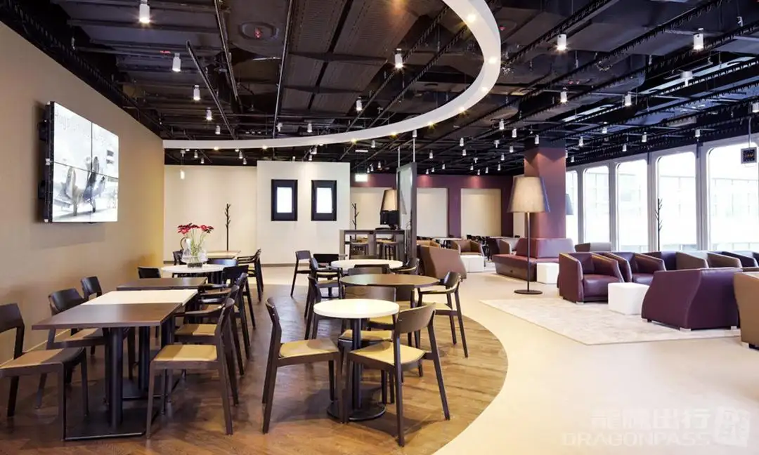 Hugo Junkers Lounge – photos 4