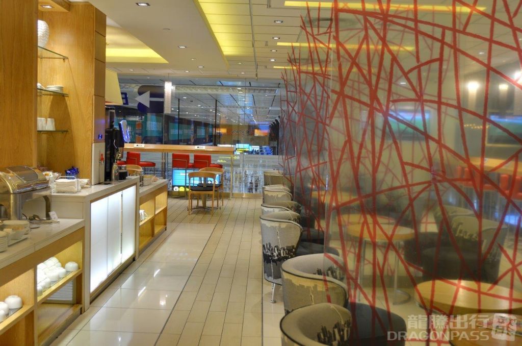 Bidvest SKY Lounge - OR Tambo Domestic — food & bar