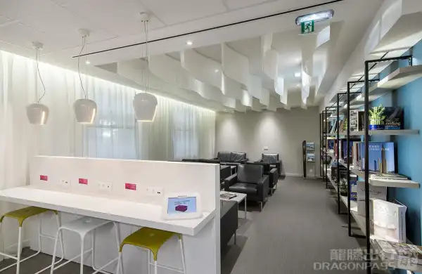 The Library Lounge - 1