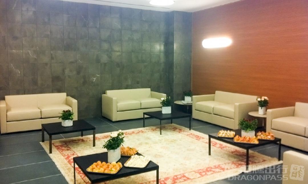 VIP Lounge and Fast Track — seating area