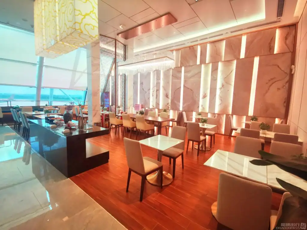 Shenzhen Airlines Premium Lounge – photos 3