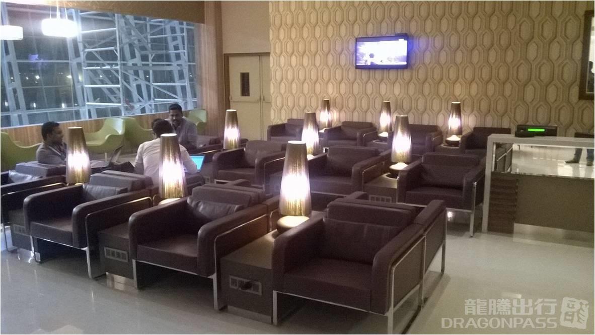 Travel Club Lounge - New Terminal 2 — seating area