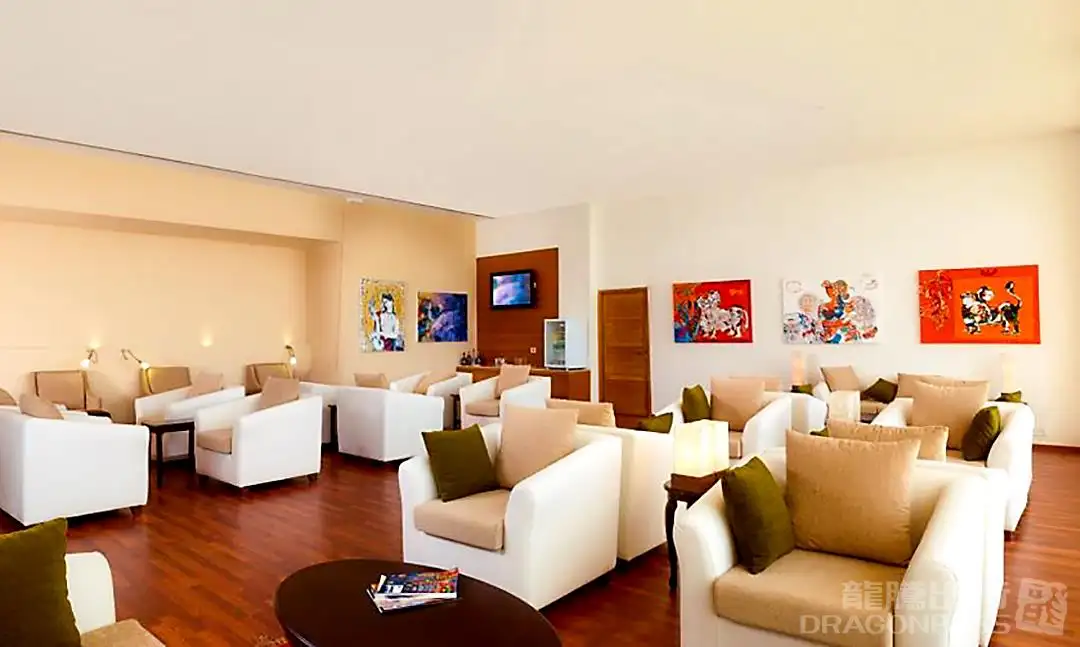 Earth Lounge (International) – photos 6
