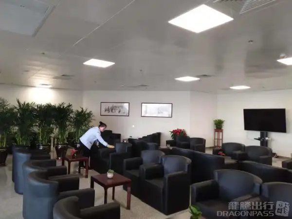 First Class Lounge – photos 3