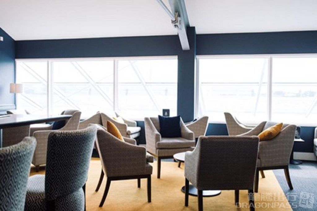 The Spitfire Lounge — food & bar