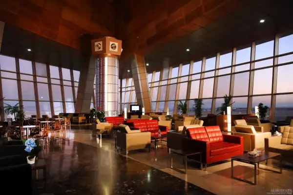 Pearl Lounge - 1