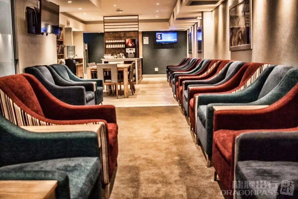 Bidvest Premier Lounge – photos 6