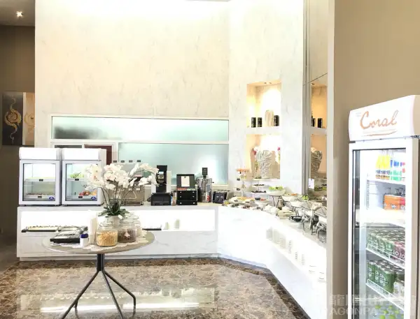 The Coral Executive Lounge – photos 2