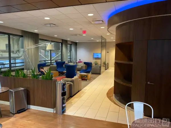 KLM Crown Lounge – photos 2