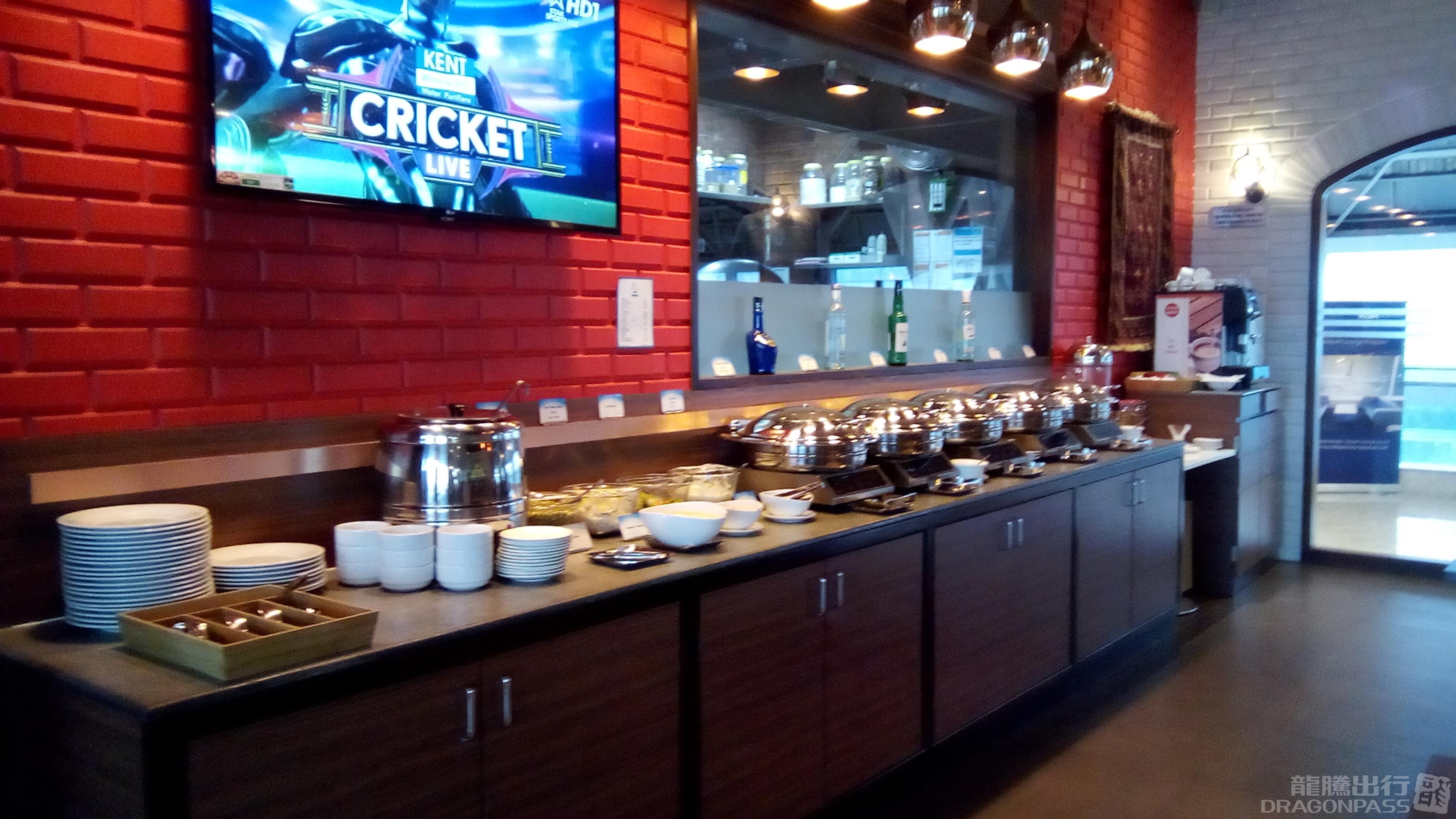 TFS Travel Club Lounge at MAA