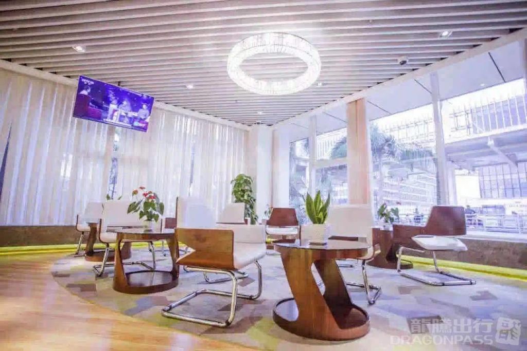 Trvok Lounge atmosphere, image 7