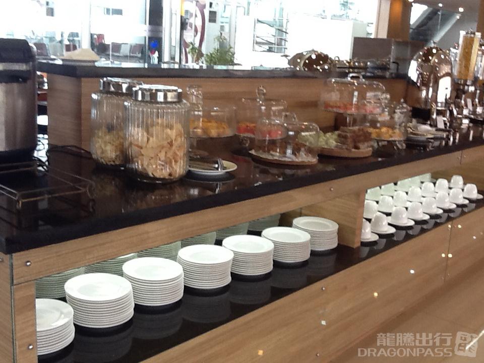 Saphire lounge(lnternational) — food & bar