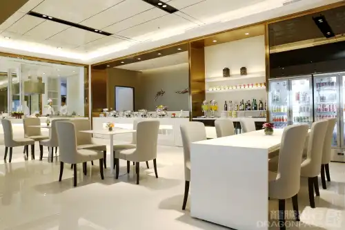 Miracle Business Class Lounge