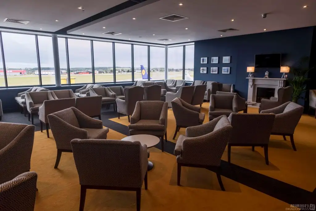 Northern Lights Executive Lounge – photos 2