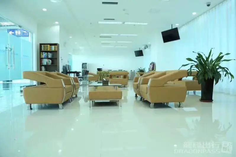 First Class Lounge – photos 8