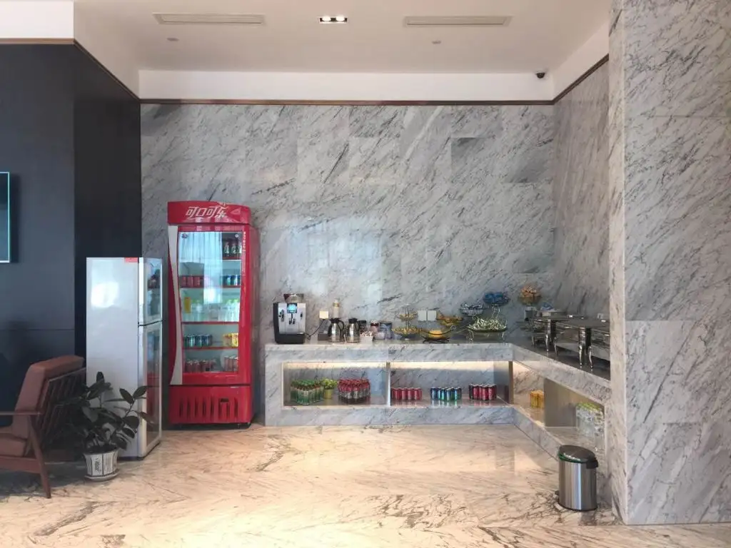First Class Lounge No.6 – photos 7
