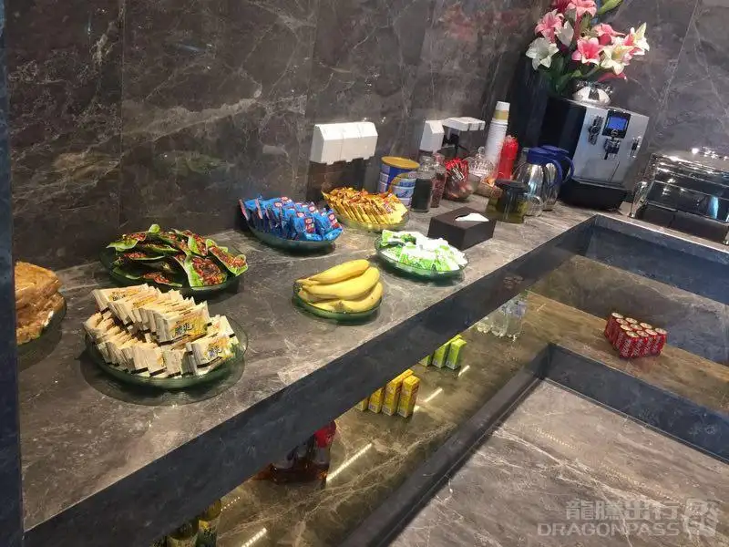 First Class Lounge No. 1 – photos 3