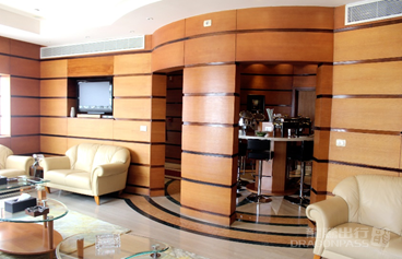 Pearl Lounge (Airside)