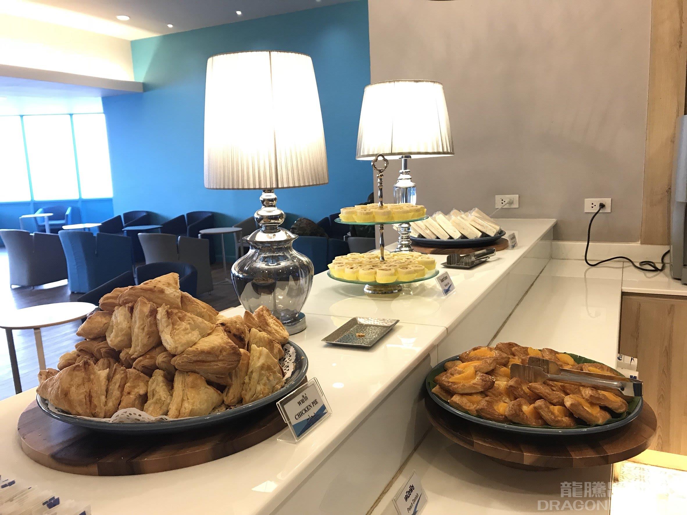 Bangkok Airways Boutique Lounge atmosphere, image 9