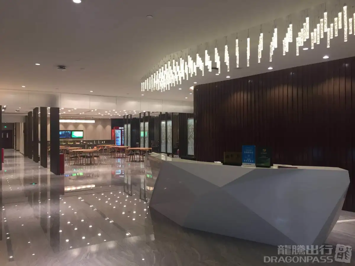 Lounge for Airport Pass Members – photos 1