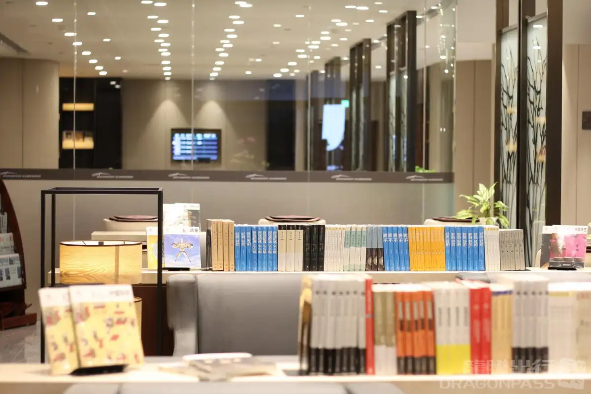 Lounge for Airport Pass Members – photos 7