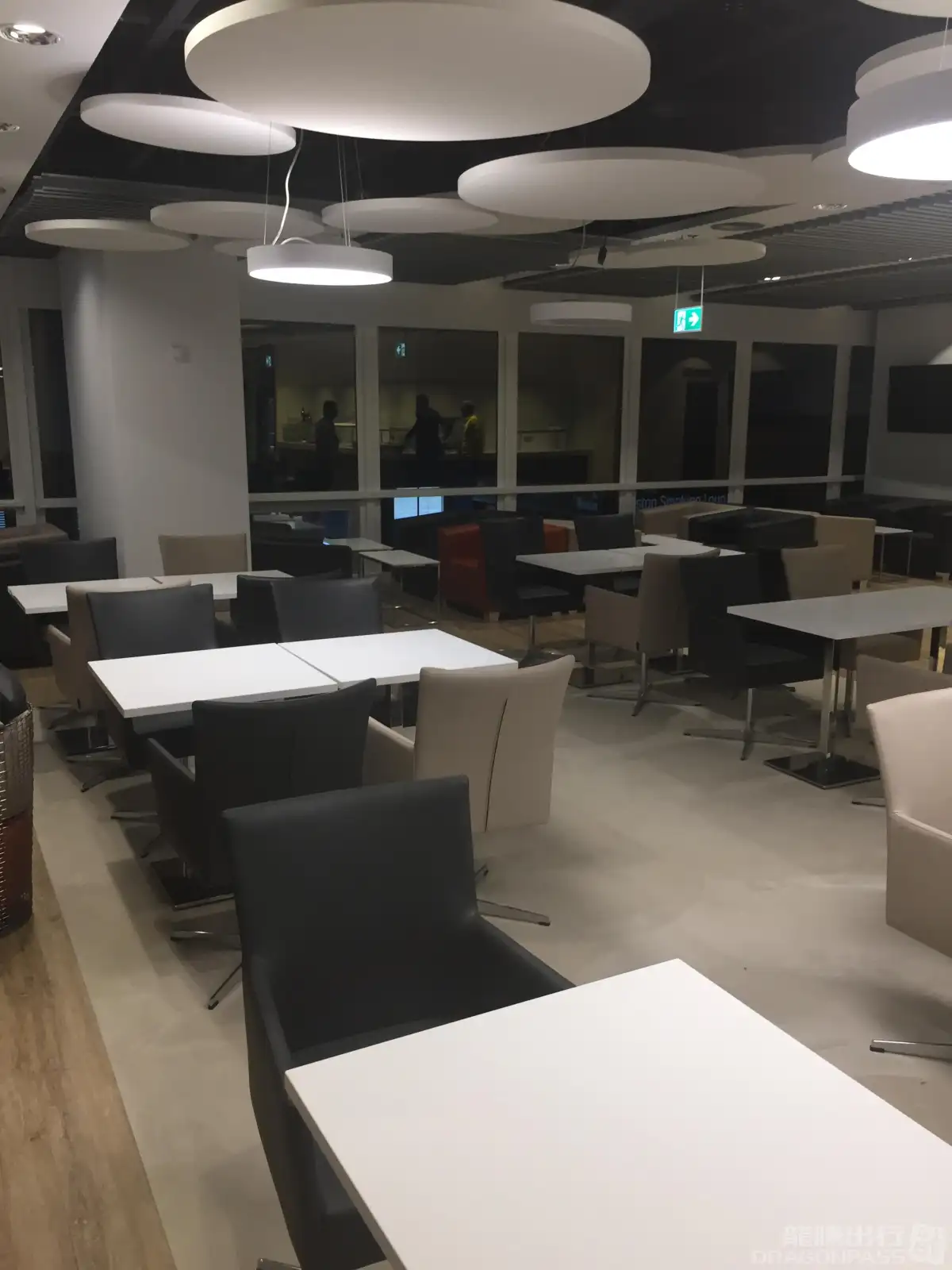 Open Sky Lounge – photos 3