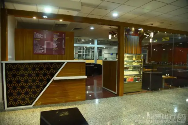 Premium Lounge – photos 4