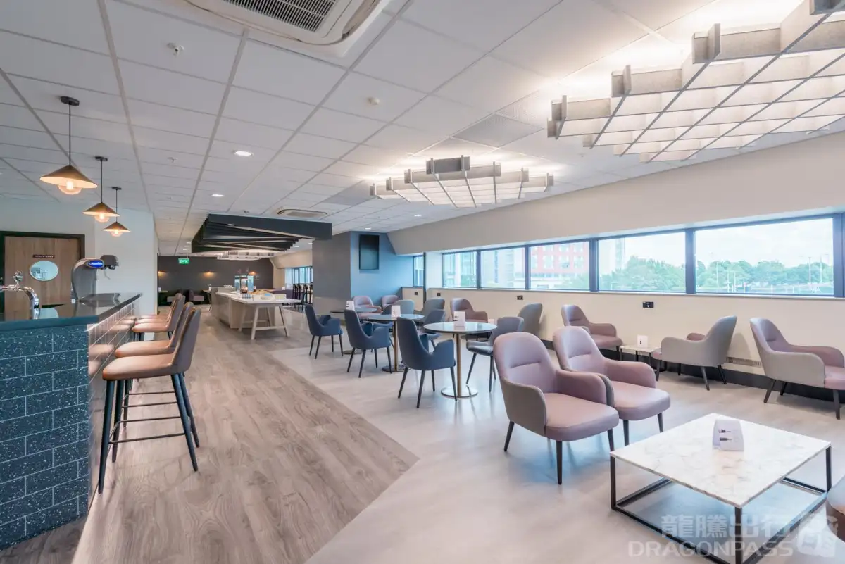 Aspire Lounge (South) – photos 6