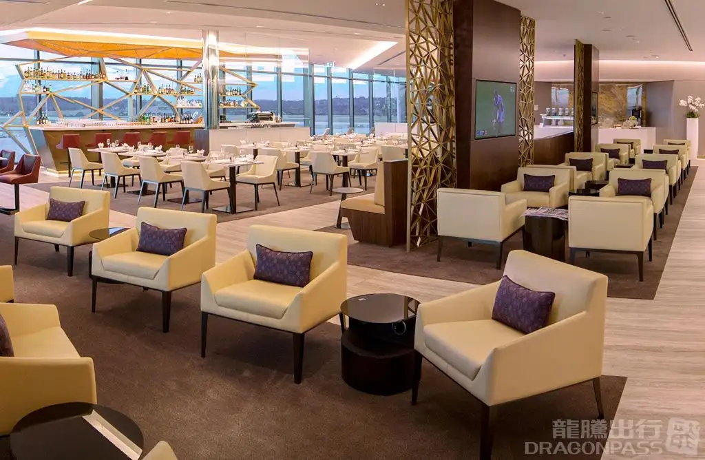 The House by Aspire Lounge – photos 4