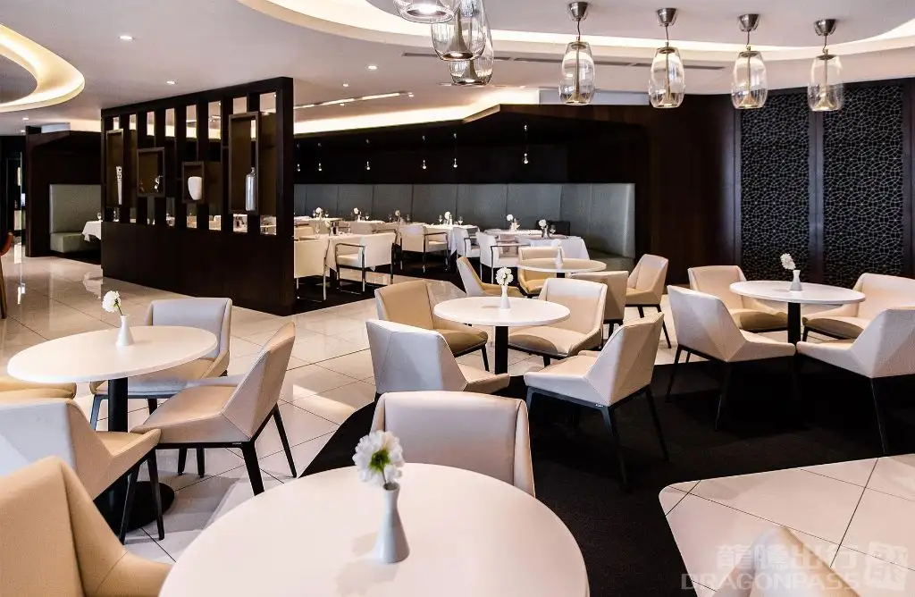 The House by Aspire Lounge – photos 1