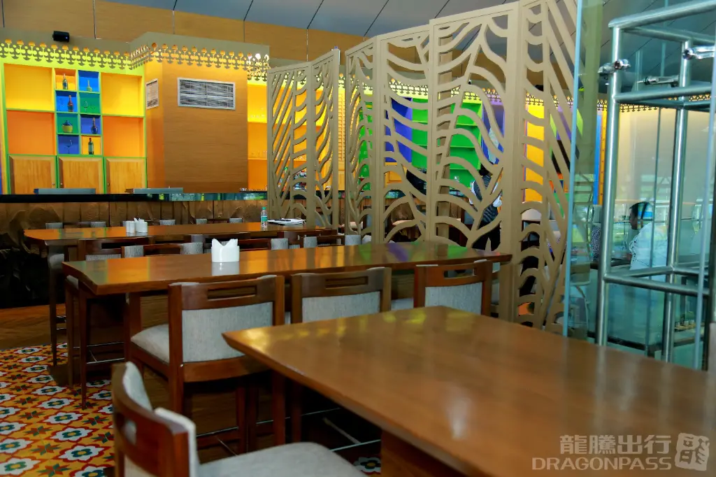 The Lounge (International) – photos 5