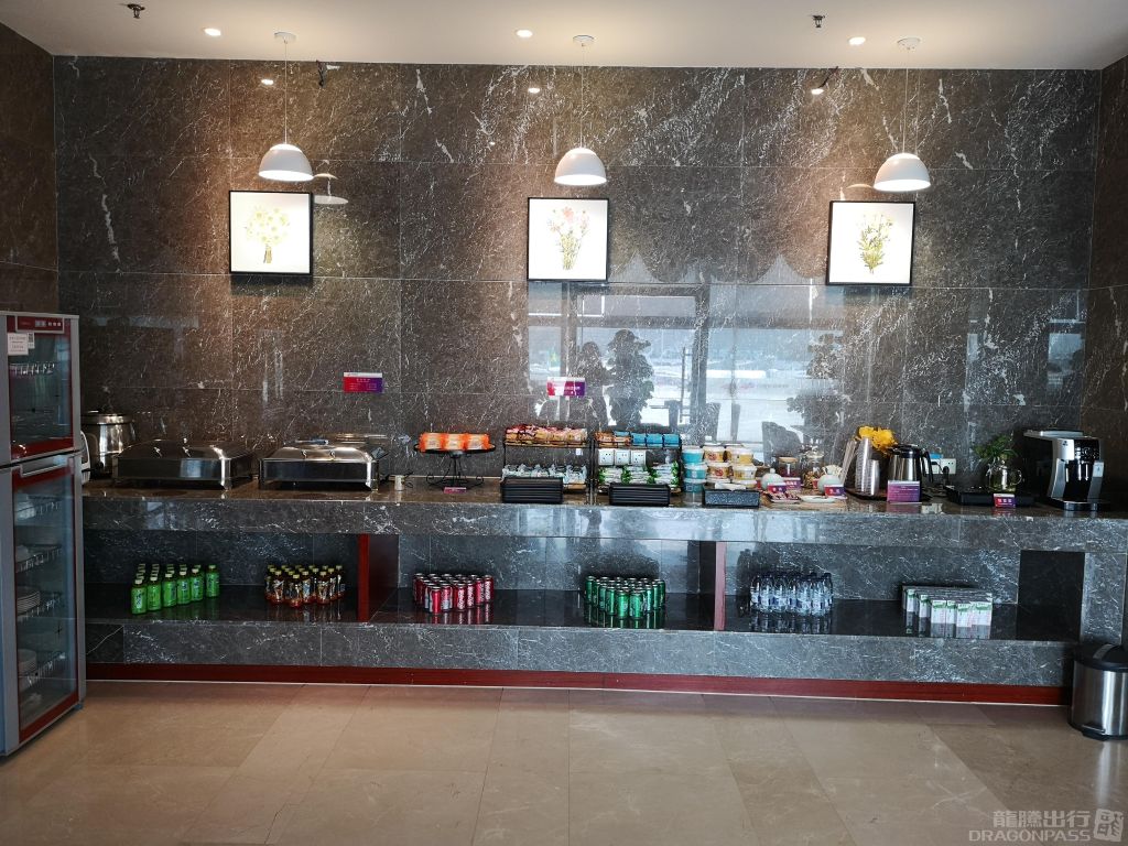 First Class Lounge (3rd Floor Northeast) — seating area